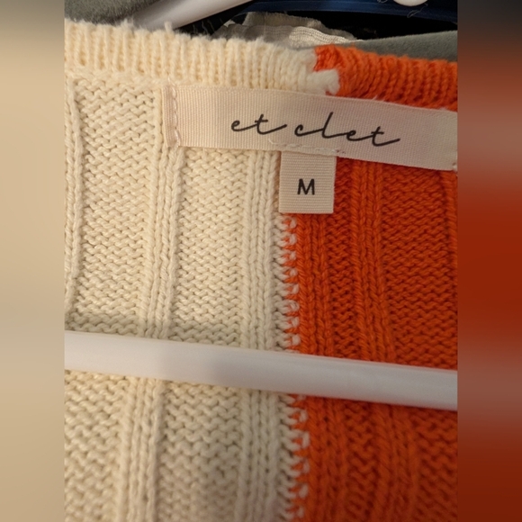 Cardigan - Picture 3 of 3